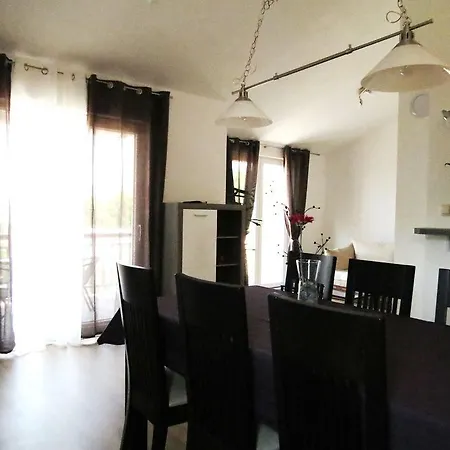 Apartments Ljubicic Podstrana Room photo