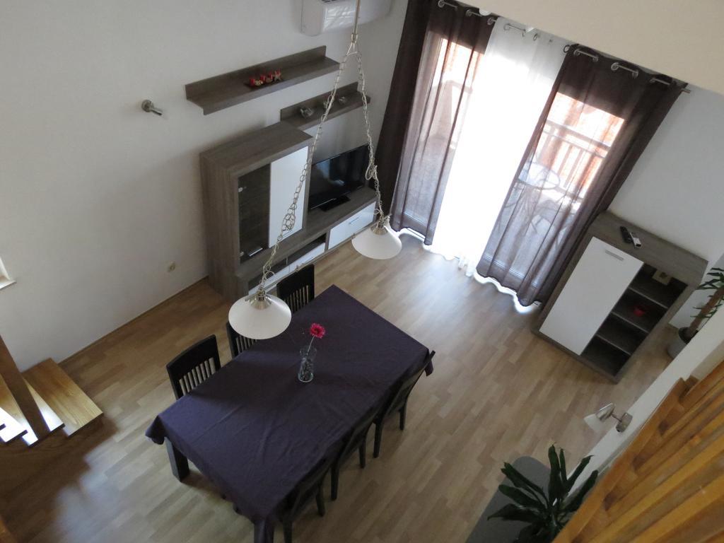 Ljubicic Apartment
