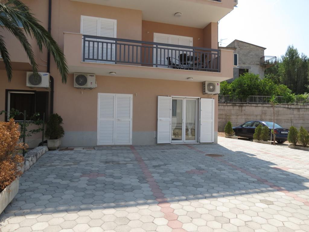 Apartment Ljubicic *