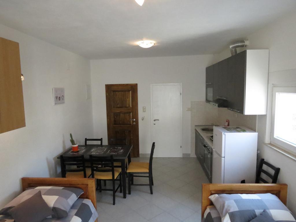 Ljubicic Apartment *